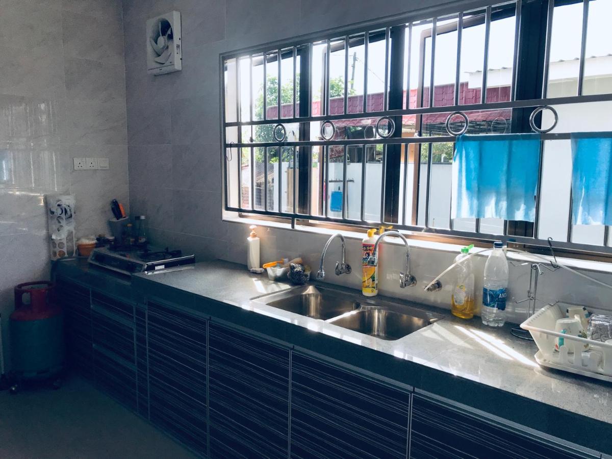 Cozy And Comfortable Homestay In Sungai Siput Exterior photo