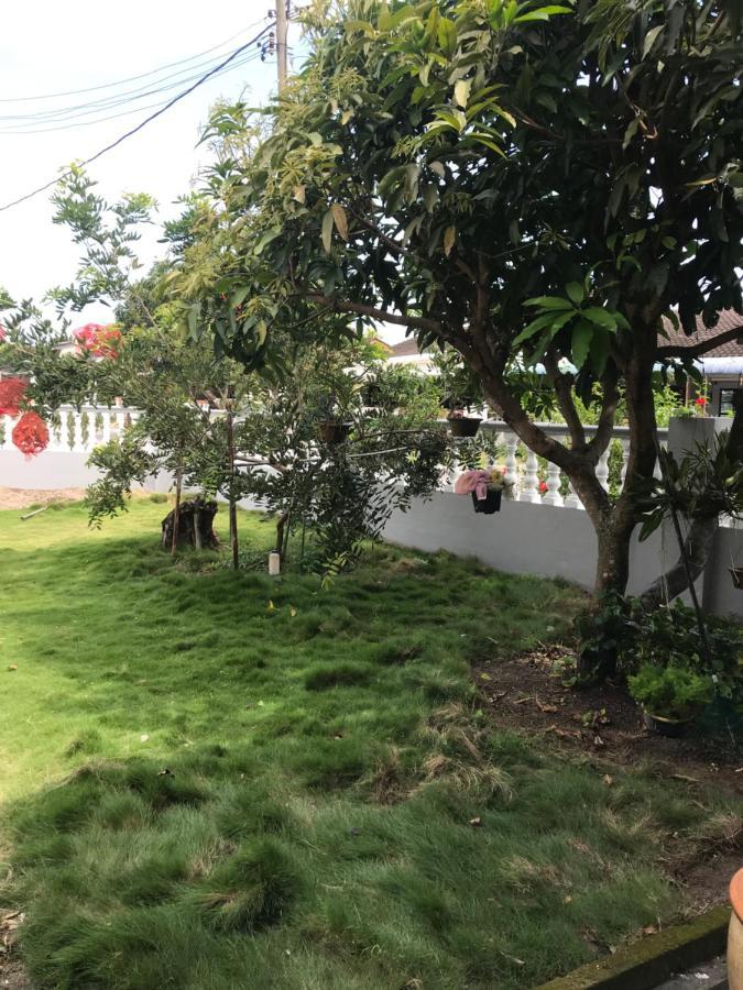 Cozy And Comfortable Homestay In Sungai Siput Exterior photo