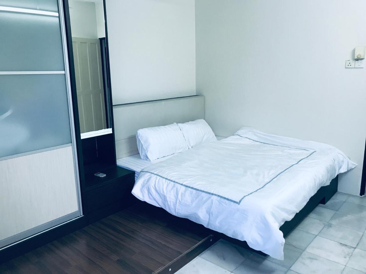 Cozy And Comfortable Homestay In Sungai Siput Exterior photo